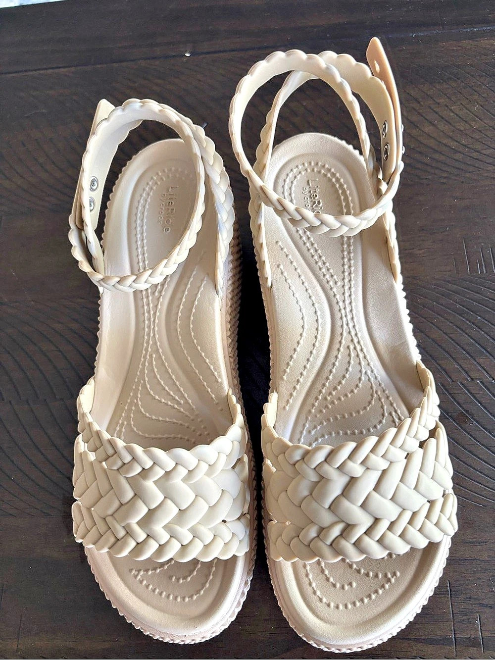 Crocs Brooklyn Woven Ankle Strap Wedge sandals Size 9
